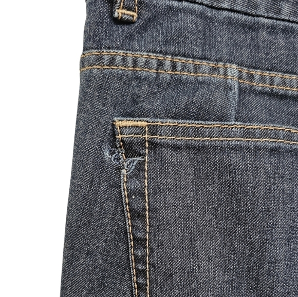 Elie Tahari Tailored Adena Jean, Dark Wash, size 0, *flawed see photo* - Picture 4 of 10